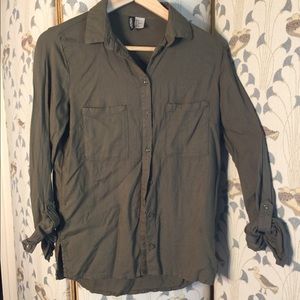Collared forest green button up